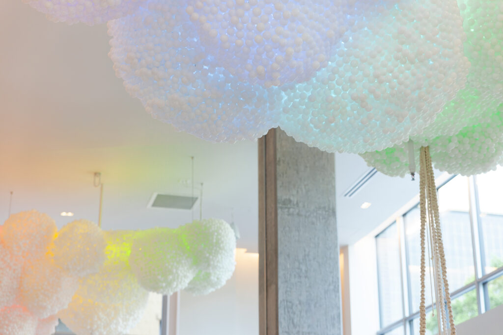 cloud_avalon_lobby013